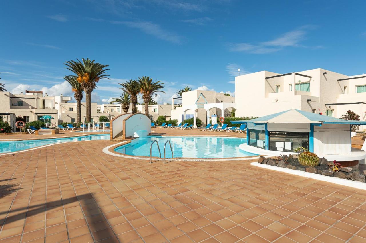 Homeforguest Apartamento 13 Con Terraza Y Piscina En Corralejo Ngoại thất bức ảnh