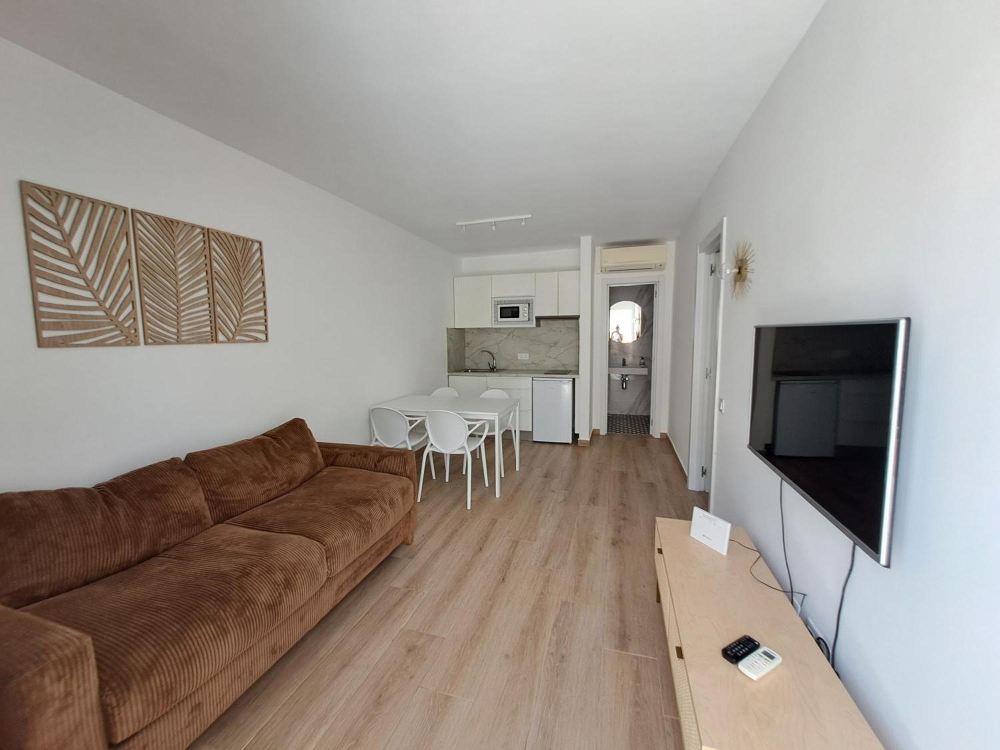 Homeforguest Apartamento 13 Con Terraza Y Piscina En Corralejo Ngoại thất bức ảnh